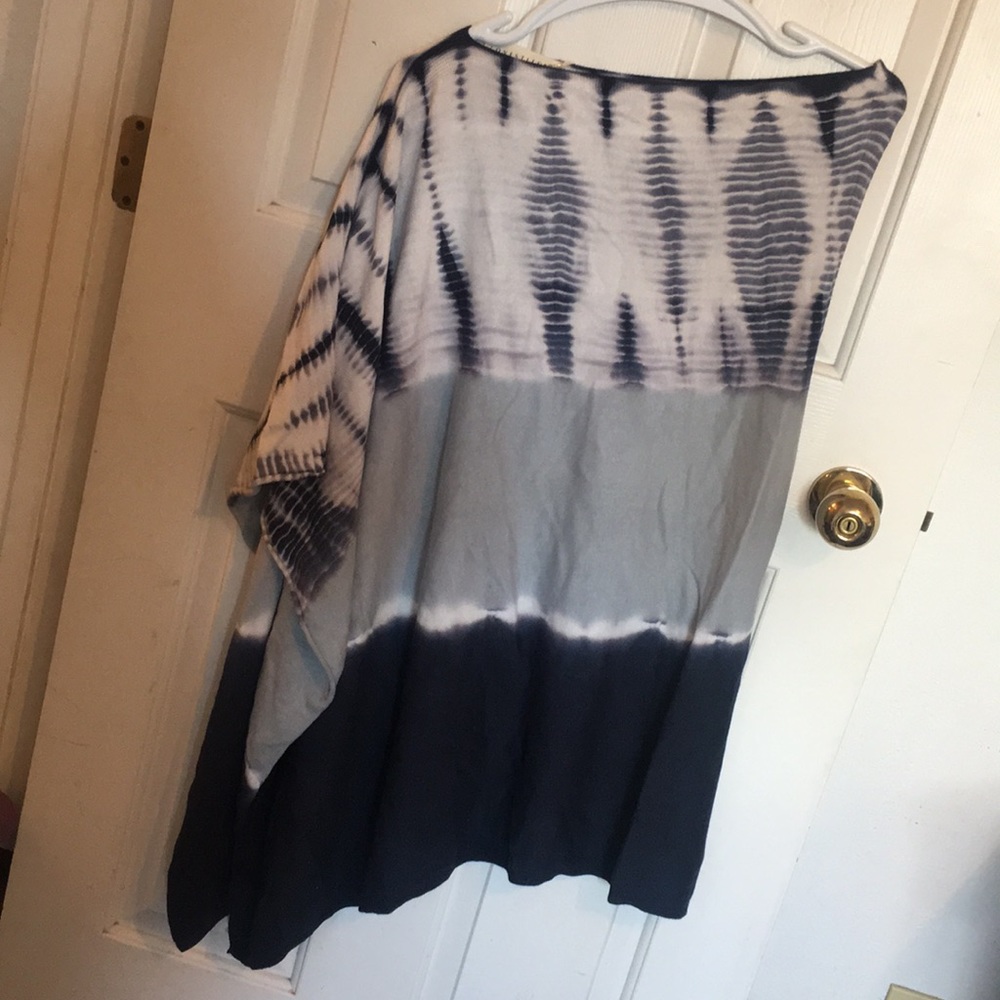 Love stitch asymmetrical poncho shawl